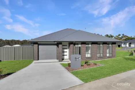 49a Royston Cct, Farley, NSW 2320