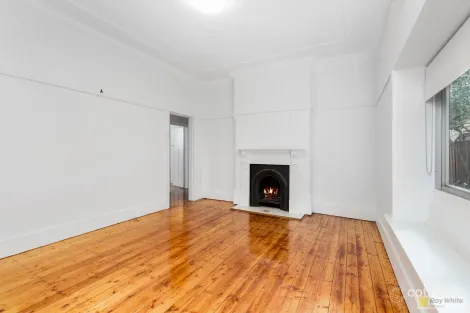 Property photo of 106 Minnamorra Avenue Earlwood NSW 2206