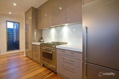 14 Marshall St, Flemington, VIC 3031