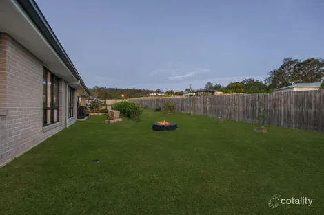 Property photo of 5 Stringybark Place Fernvale QLD 4306