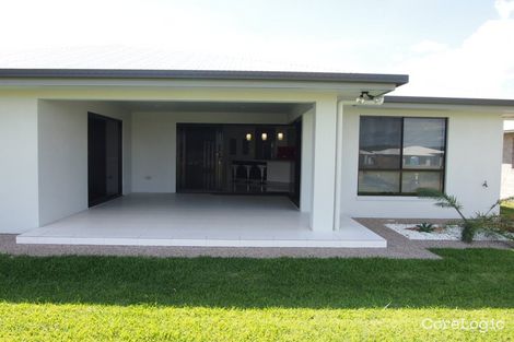 Property photo of 27 Bachelor Court Marian QLD 4753