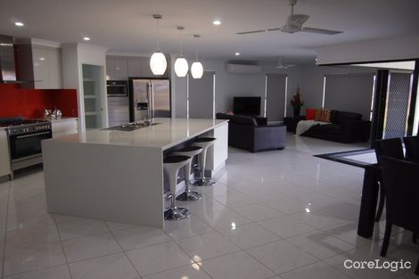 Property photo of 27 Bachelor Court Marian QLD 4753