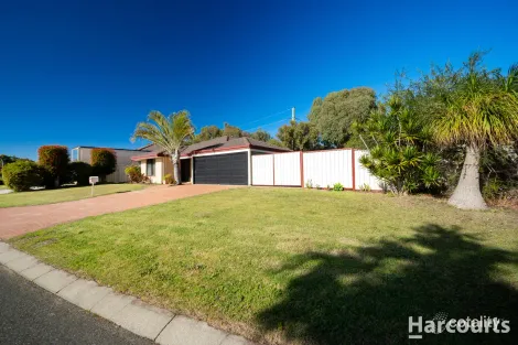 Property photo of 4 Grasmere Fairway Tapping WA 6065