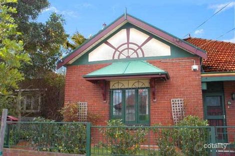 11 Warren Rd, Marrickville, NSW 2204