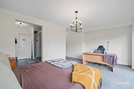 Property photo of 12 Lucy Crescent Greenvale VIC 3059