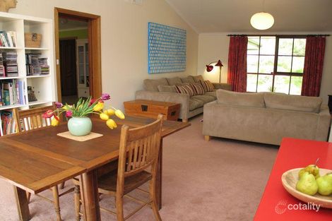 40 Sheoak Rd, Crafers West, SA 5152