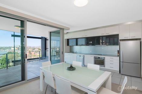 Property photo of 60/89 Lambert Street Kangaroo Point QLD 4169