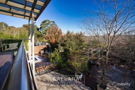 Property photo of 7 Heights Crescent Ballarat North VIC 3350