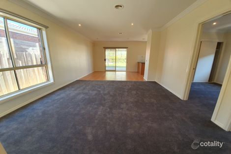Property photo of 39 Ruby Place Werribee VIC 3030