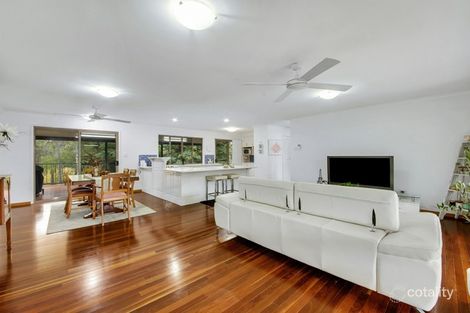 Property photo of 10 Benowa Court Boyne Island QLD 4680