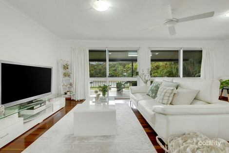 Property photo of 10 Benowa Court Boyne Island QLD 4680