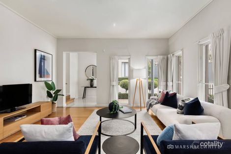 Property photo of 1/136 Yarrbat Avenue Balwyn VIC 3103