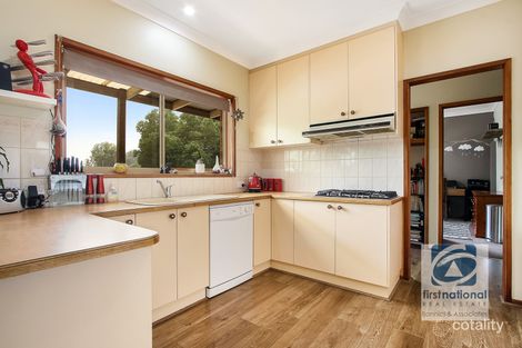 Property photo of 9 Peacock Avenue West Wodonga VIC 3690