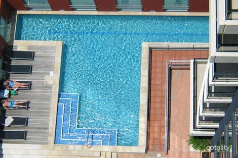 Property photo of 1305/2685-2689 Gold Coast Highway Broadbeach QLD 4218