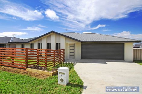 Property photo of 1 Campbell Parade Armidale NSW 2350