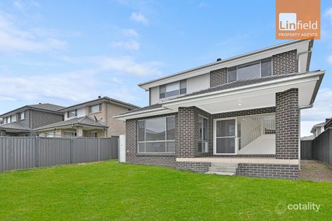 Property photo of 24 Carney Crescent Tallawong NSW 2762