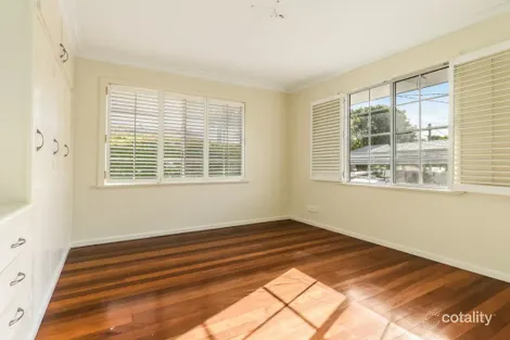 Property photo of 43 Nicholson Street Greenslopes QLD 4120