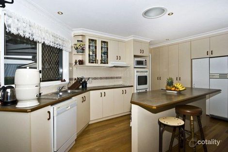 Property photo of 1 Gerbera Court Middle Ridge QLD 4350