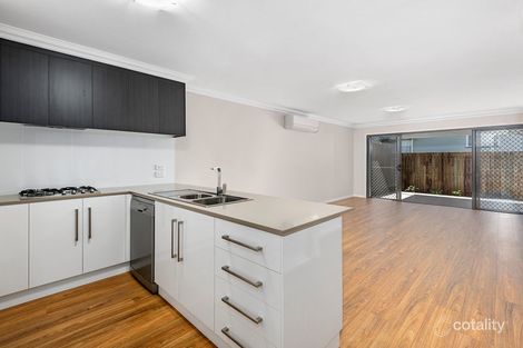 Property photo of 3/194 Alderley Street Centenary Heights QLD 4350