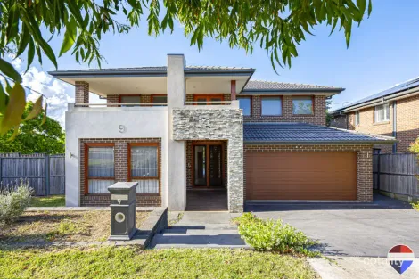 9 Hickson Cct, Caddens, NSW 2747