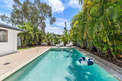 Property photo of 103 Yangoora Crescent Ashmore QLD 4214