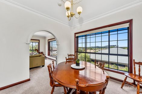Property photo of 35 Montebello Drive Mount Gambier SA 5290