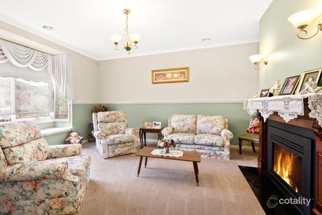 Property photo of 18 Rose Garden Avenue Officer VIC 3809
