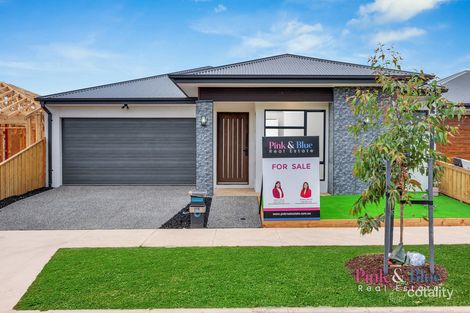 8 Kerala St, Rockbank, VIC 3335