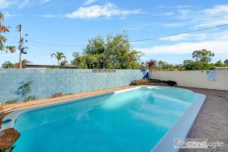 Property photo of 327A Blanchfield Street Koongal QLD 4701