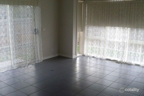 Property photo of 2/27 Bradley Street Newport VIC 3015