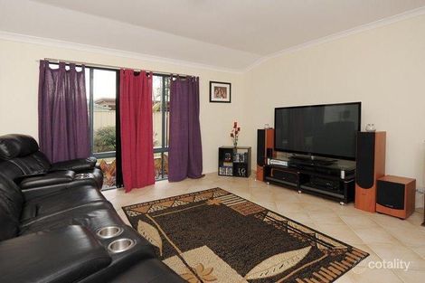 Property photo of 8 Alpina Bend Canning Vale WA 6155