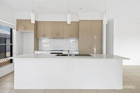 Property photo of 3/47 Belclaire Drive Westbrook QLD 4350