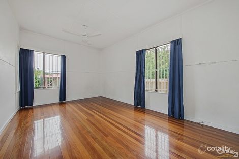 Property photo of 2317 Wynnum Road Wynnum QLD 4178