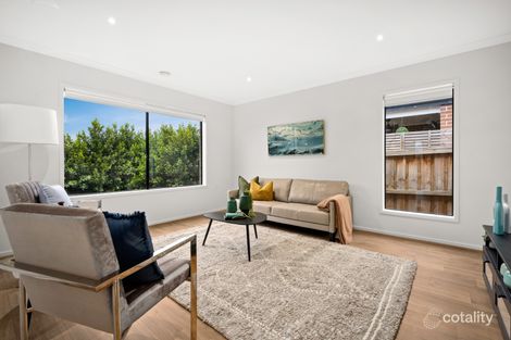 Property photo of 17 Denman Street Officer VIC 3809