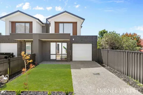 2 Dumas Ave, Avondale Heights, VIC 3034