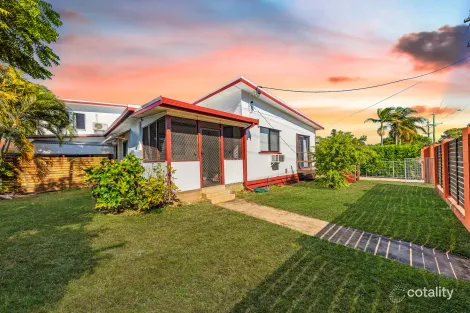 65 Golf Links Rd, Bowen, QLD 4805
