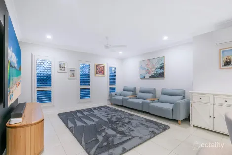 Property photo of 10 Island Parade Morayfield QLD 4506