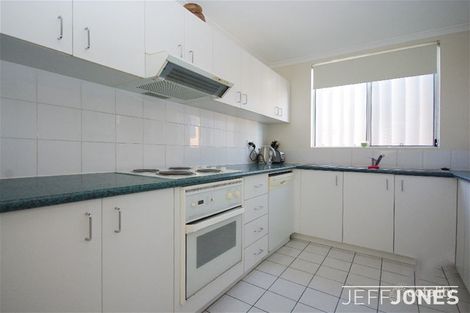 Property photo of 8/88 Kirkland Avenue Coorparoo QLD 4151