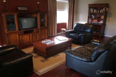 Property photo of 14 Sanctuary Place Aspendale Gardens VIC 3195