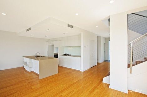 Property photo of 32 Huntingdale Drive Magenta NSW 2261