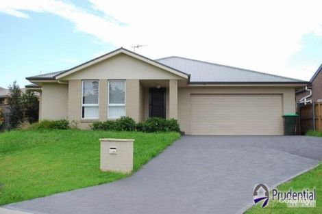 Property photo of 10 Jarvisfield Place Macquarie Links NSW 2565