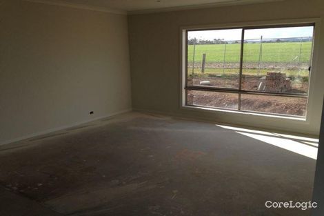 Property photo of 21 Noranda Circuit Harkness VIC 3337