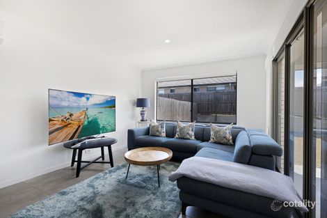 Property photo of 2/31 Whitefield Street Glenvale QLD 4350