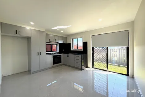Property photo of 8 Lowry Street Mount Lewis NSW 2190
