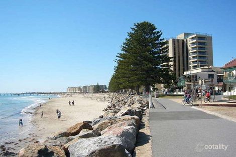 2/5 Saint Johns Row, Glenelg, SA 5045