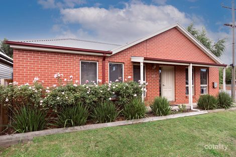 323 Main Rd, Golden Point, VIC 3350