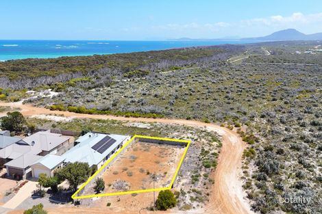 169 Canning Bvd, Hopetoun, WA 6348