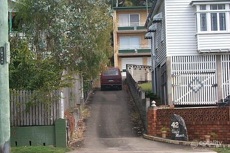 42 Pembroke Rd, Coorparoo, QLD 4151