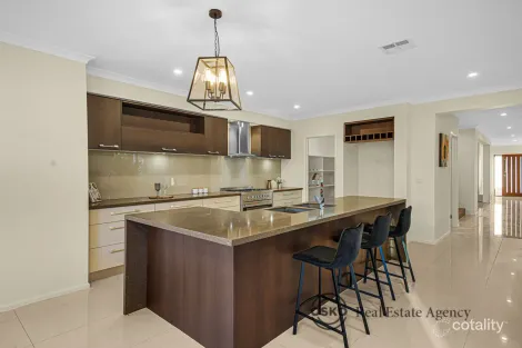 Property photo of 29 Beachview Parade Point Cook VIC 3030