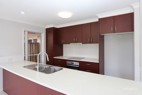Property photo of 1/224 Billinghurst Crescent Upper Coomera QLD 4209